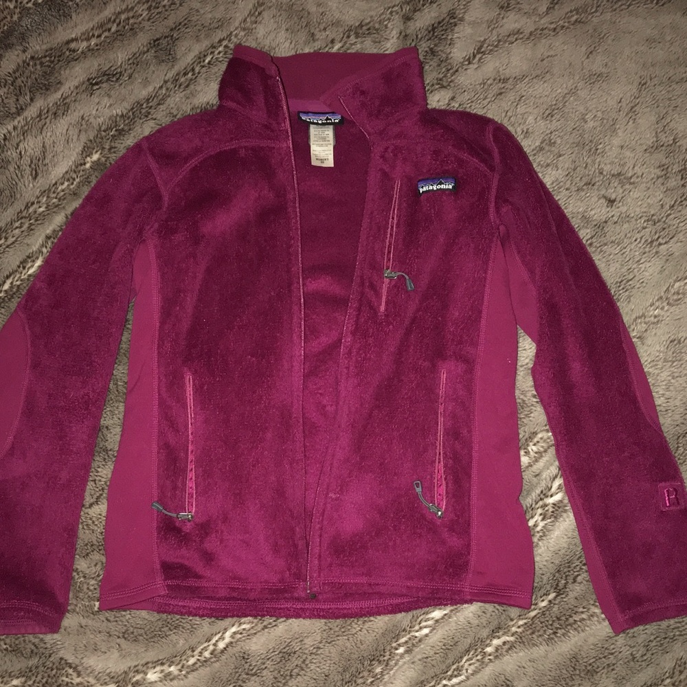 Patagonia fleece women's SX (fits like small)